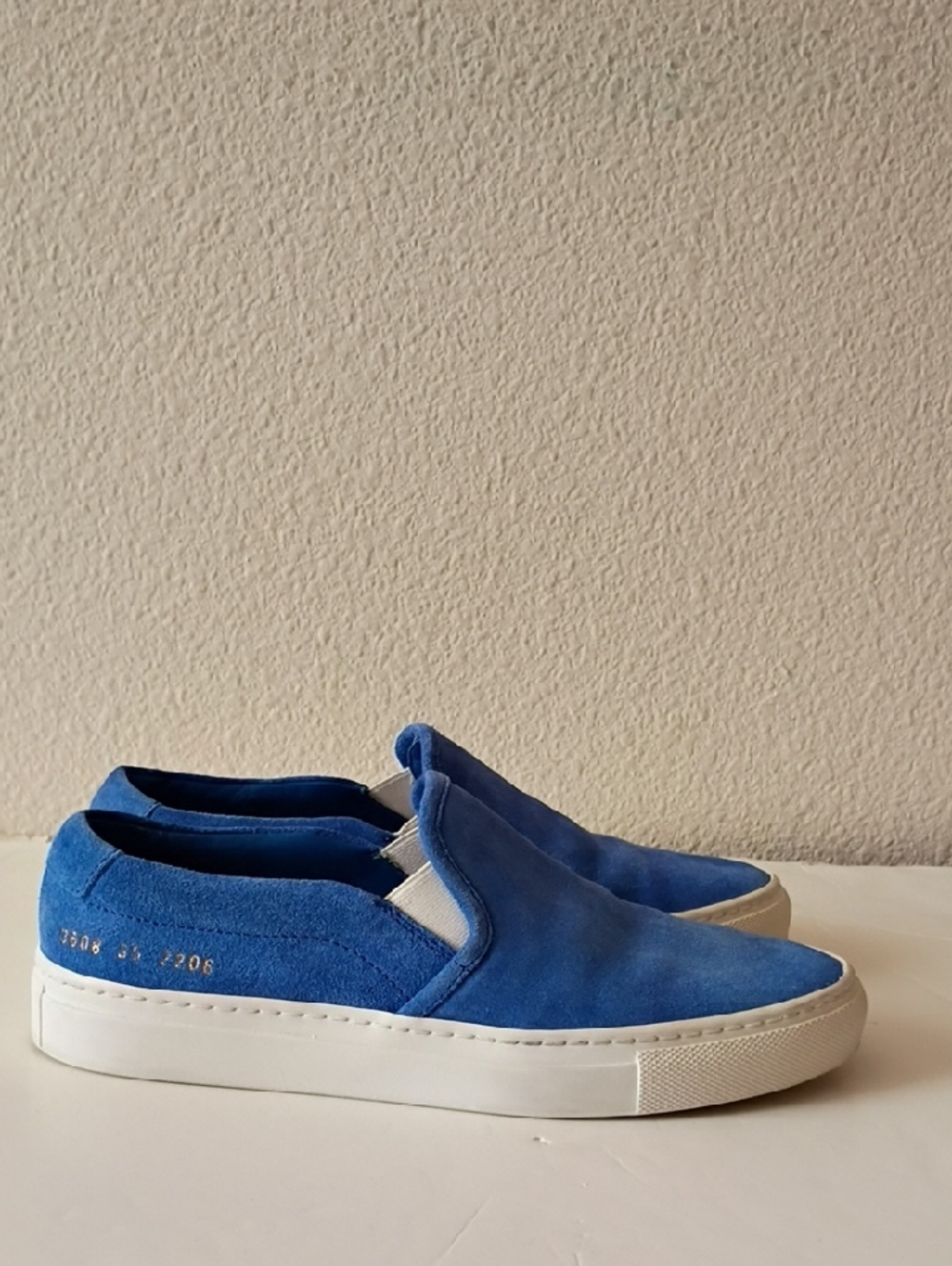 Common Projects Suede Slip-on Sneakers sz 35 Made In Italy - Picture 2 of 10